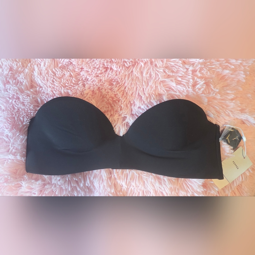 NWT Never Worn Pepper Strapless Bra